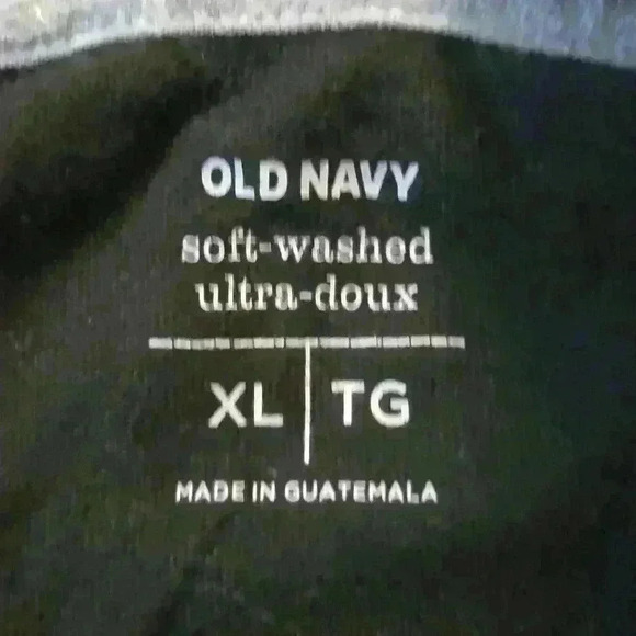 Printed Old Navy Tee - Picture 4 of 5